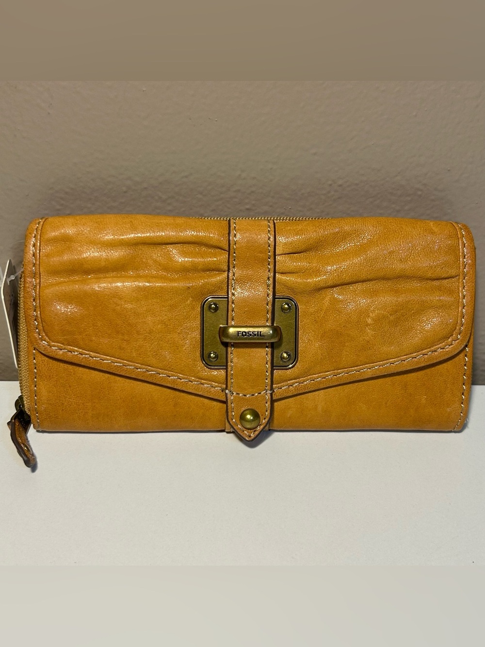 Vintage NWT Fossil Wallet Mustard Yellow Long Leather
